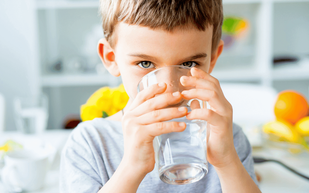 Co zrobić, żeby dziecko piło więcej wody